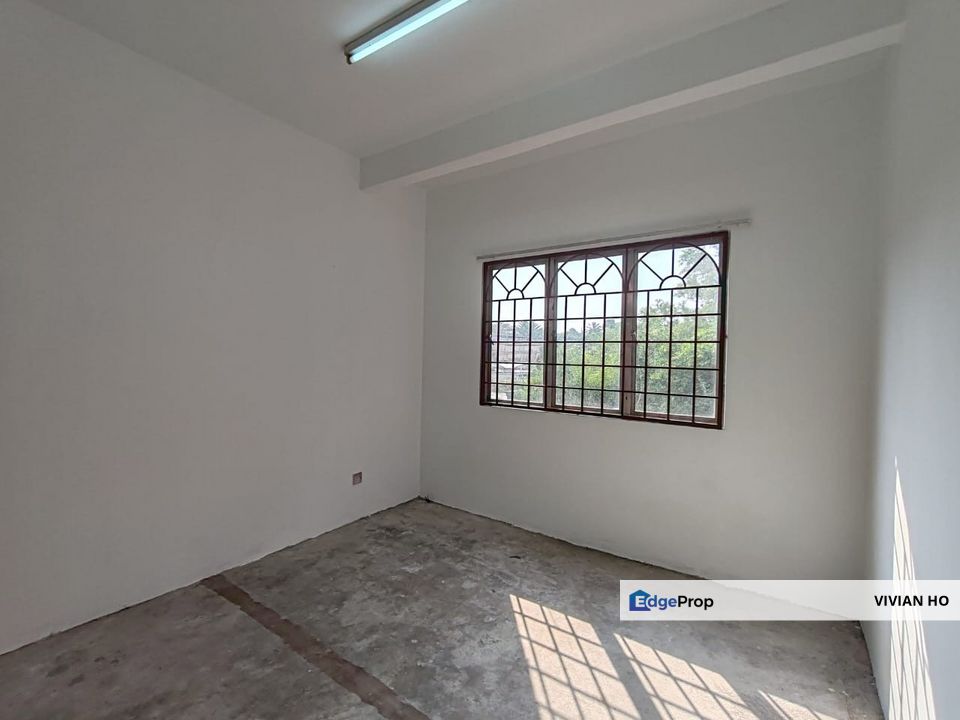 Corner unit, Well-Maintained Apartment @ Taman Bukit Rawang Putra, Selangor, Rawang