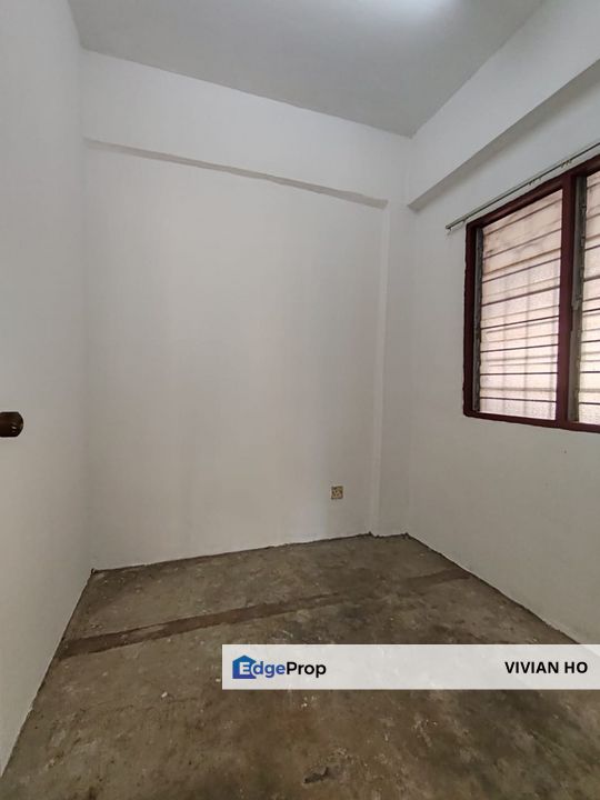 Corner unit, Well-Maintained Apartment @ Taman Bukit Rawang Putra, Selangor, Rawang
