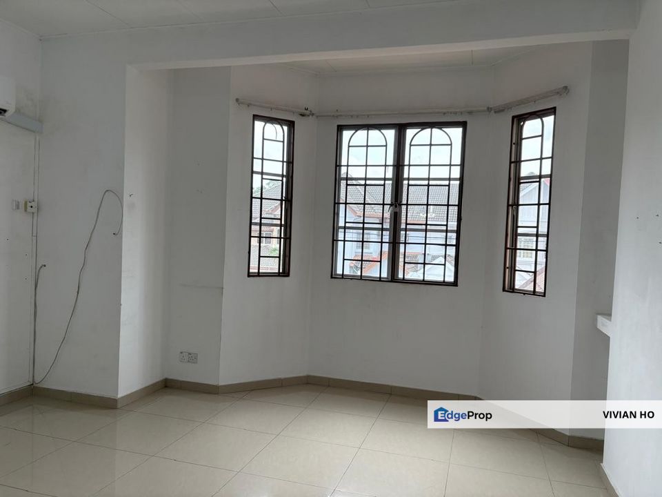 Double Storey Terrace house in USJ 9, Selangor, USJ