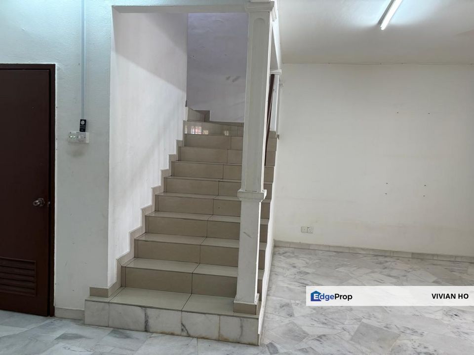 Double Storey Terrace house in USJ 9, Selangor, USJ