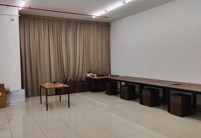 Austin 18 Versatile Business Suites