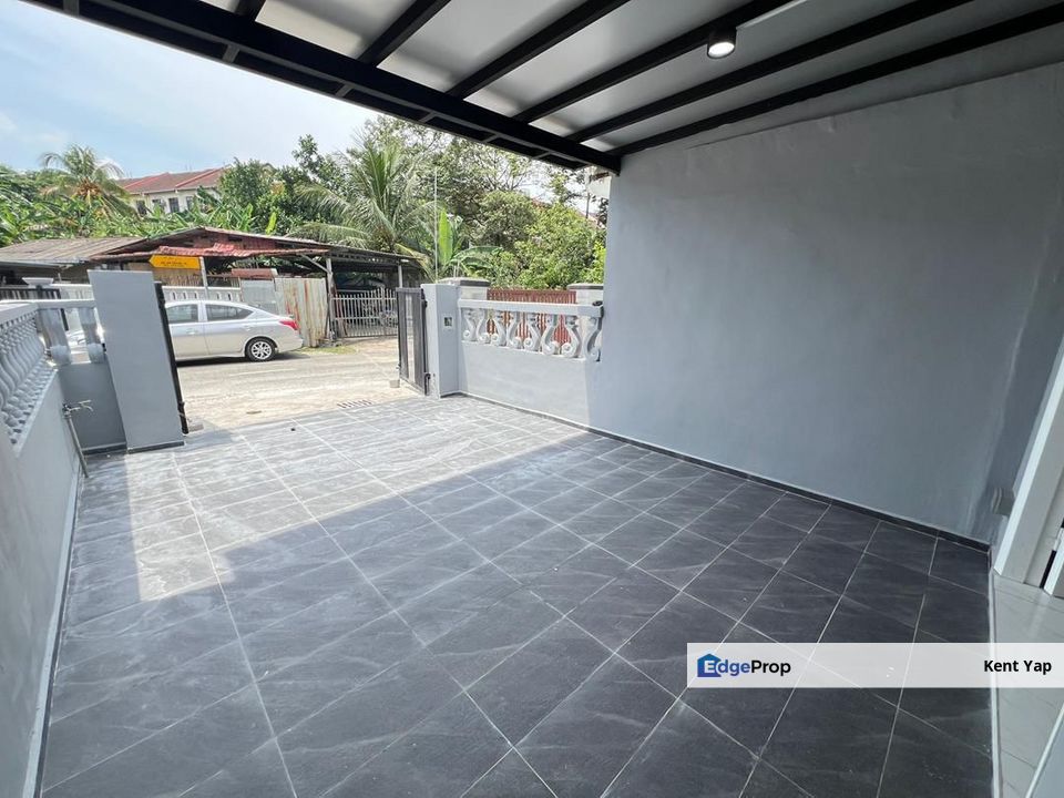 2-Storey Low-Cost House @ Taman Desa Jaya, Jalan Danau, Johor, Johor Bahru