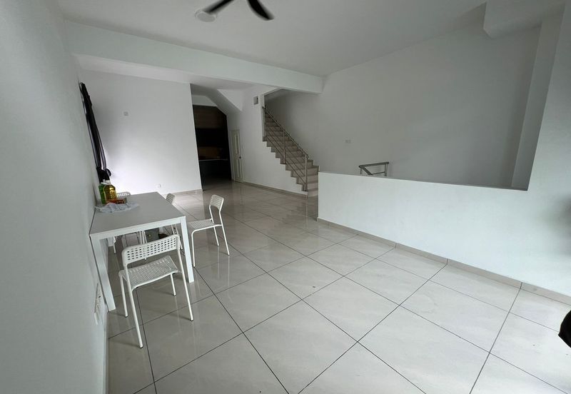 Oleander @ Kempas Utama