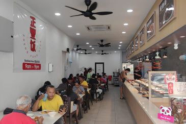 Skudai皇后区 / 生意出顶 / 经济饭 / 餐饮业