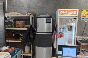 Skudai皇后区 / 生意出顶 / 经济饭 / 餐饮业