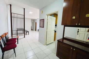 Pangsapuri Orchid View Luxury Apartment