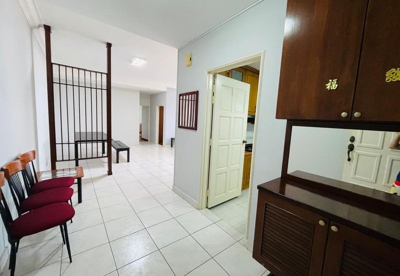 Pangsapuri Orchid View Luxury Apartment