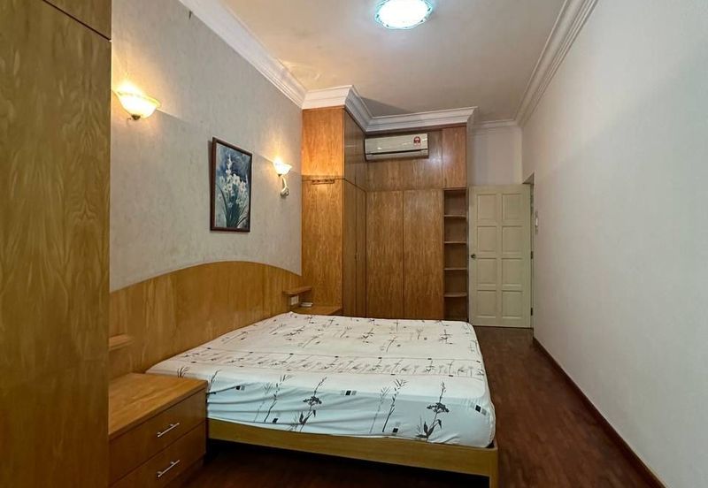 Pangsapuri Orchid View Luxury Apartment