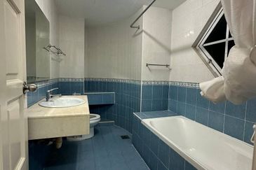 Pangsapuri Orchid View Luxury Apartment