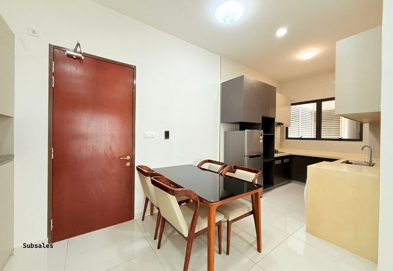 Bay Laurel @ Country Garden Danga Bay