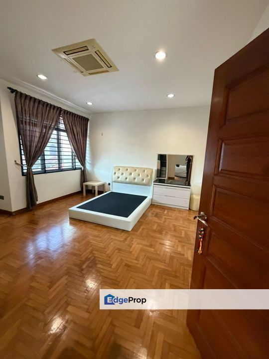 Jalan Layang, Taman Perling Double Storey Semi Detached 35' x 80' | South | RM1.16MIL, Johor, Johor Bahru
