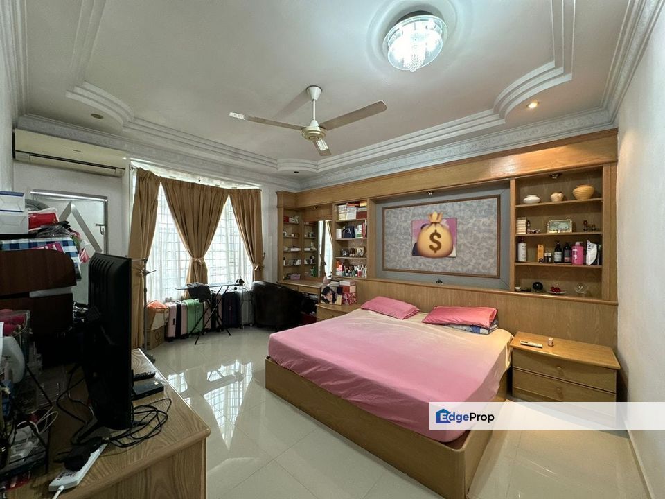 Jalan Hang Tuah Taman Ungku Tun Aminah Double Storey RM698k, Johor, Skudai