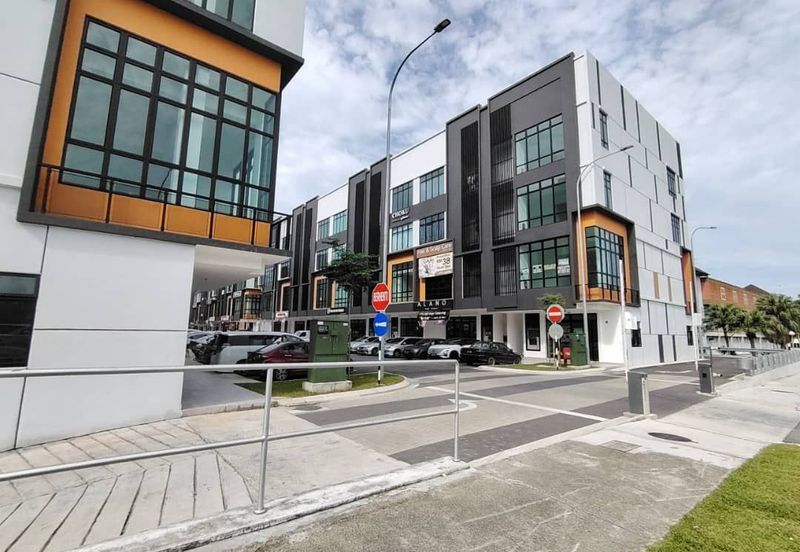 Pelangi Avenue Taman Pelangi