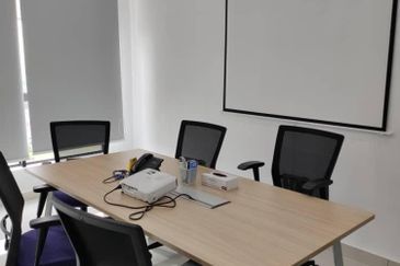 Austin 18 Versatile Business Suites