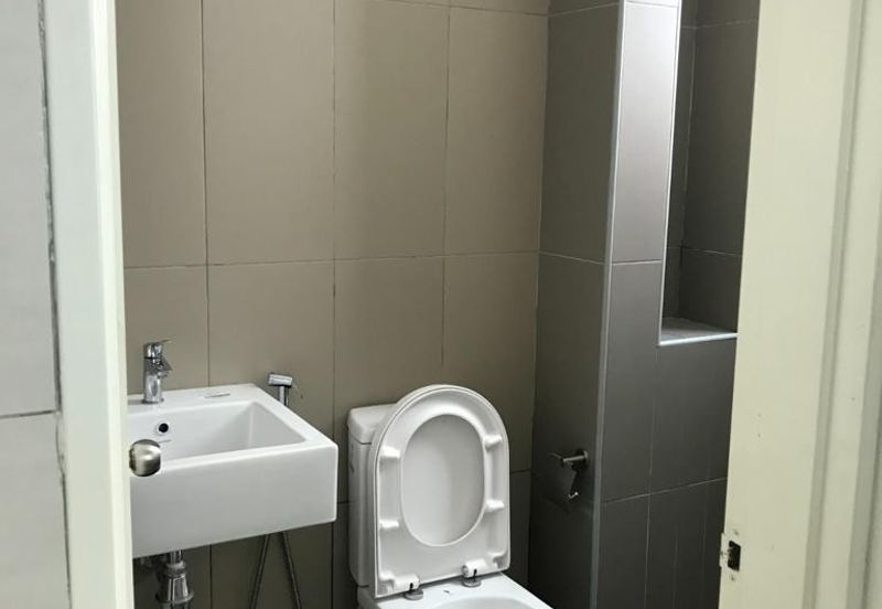 Lake Point Residence