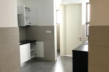 Lake Point Residence