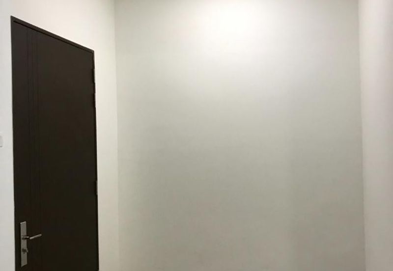 Lake Point Residence