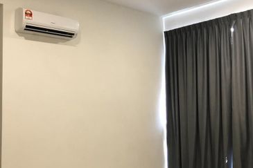 Lake Point Residence