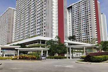 PR1MA Lakefront Homes