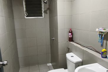 PR1MA Lakefront Homes