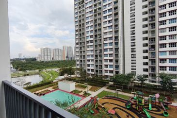 PR1MA Lakefront Homes