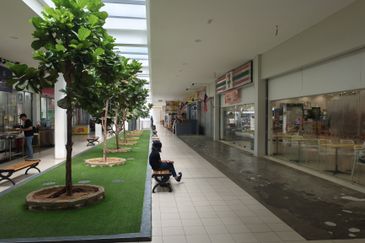 PR1MA Lakefront Homes