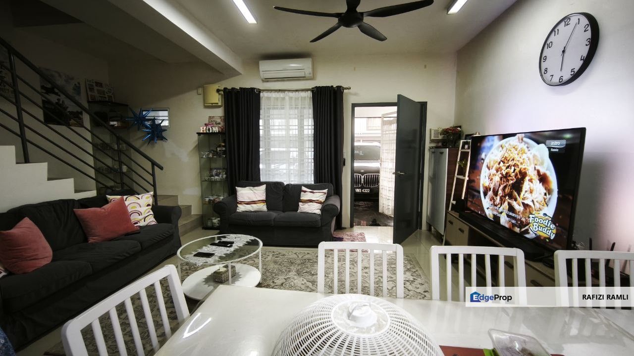 Kita Bayu Cybersouth Dengkil 2 Storey Landed House For Rent, Selangor, Dengkil