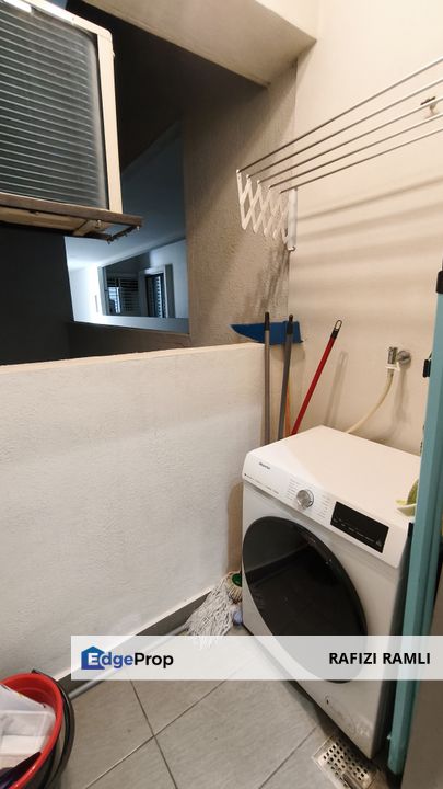 Zentro Serviced Residences 16 Sierra Puchong 4R2B Fully Furnished, Selangor, Puchong South