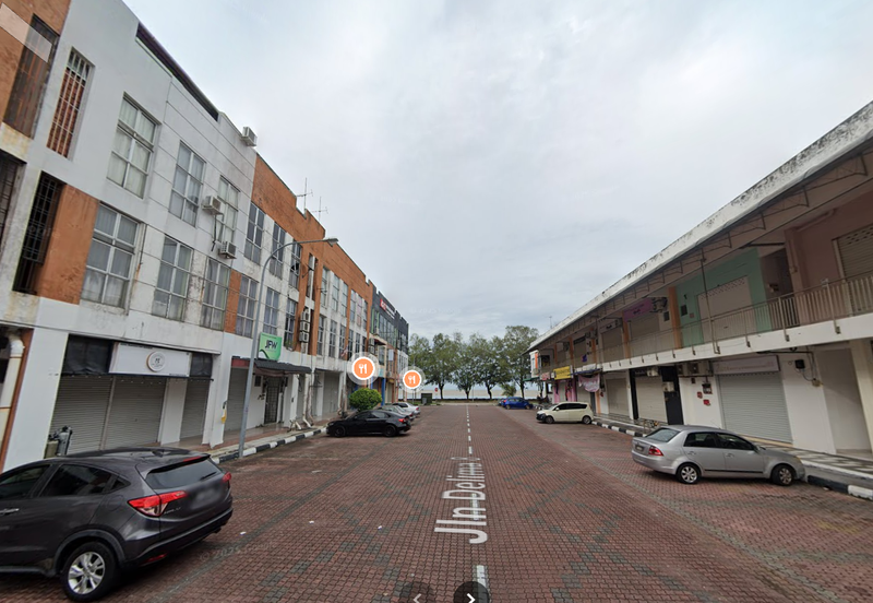 Pontian near Seaside Commercial Shop for Sale