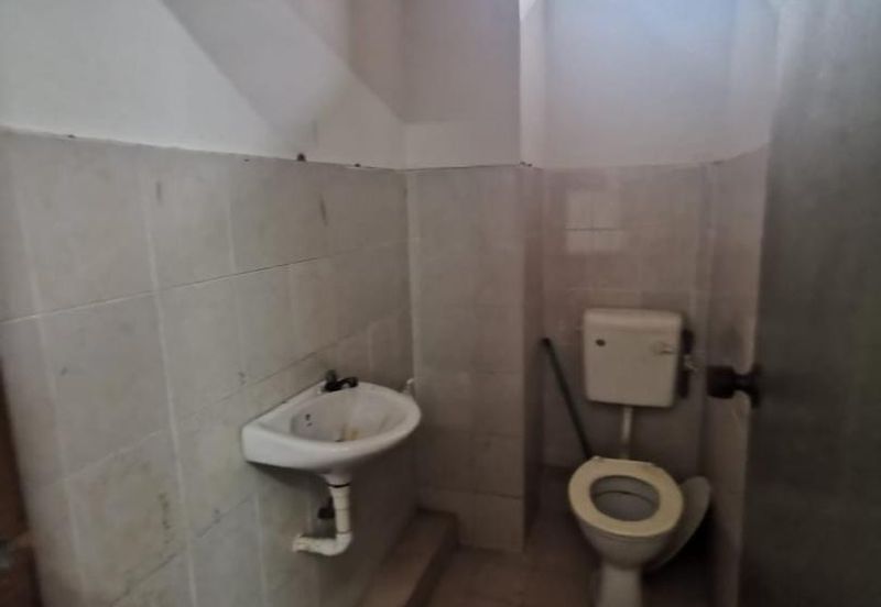 Pontian near Seaside Commercial Shop for Sale