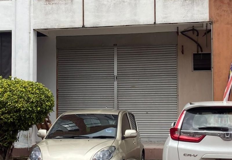 Pontian near Seaside Commercial Shop for Sale