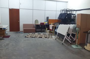 Oakland Commercial Centre