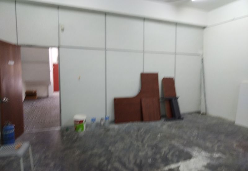 Oakland Commercial Centre