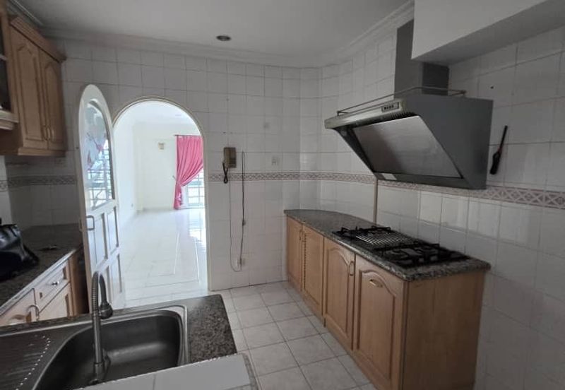 LE RENAISSANCE @ TAMAN BUKIT KAYA