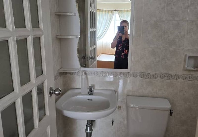 LE RENAISSANCE @ TAMAN BUKIT KAYA