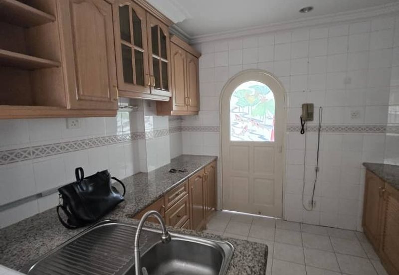 LE RENAISSANCE @ TAMAN BUKIT KAYA