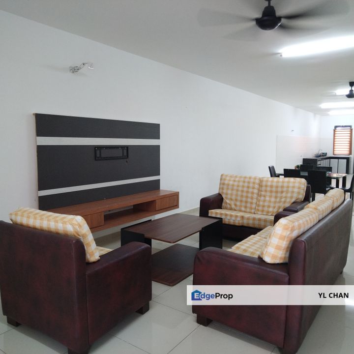 Partially Furnished Bandar Sri Sendayan Superlink Double Storey for Rent, Negeri Sembilan, Siliau