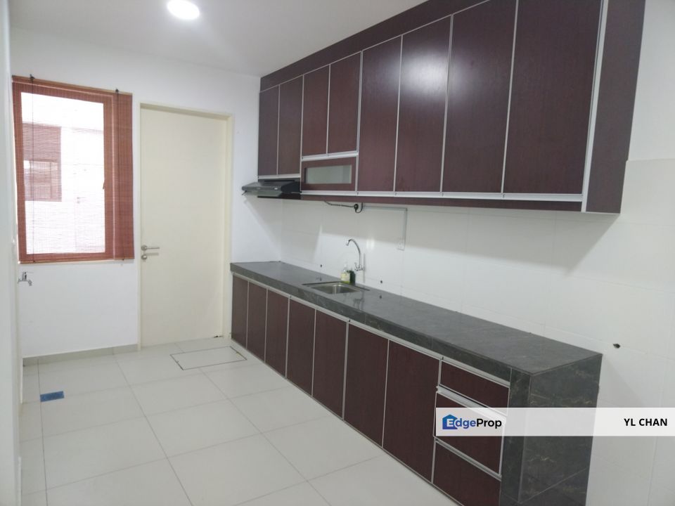 Partially Furnished Hijayu 2 Bandar Sri Sendayan, Negeri Sembilan, Siliau