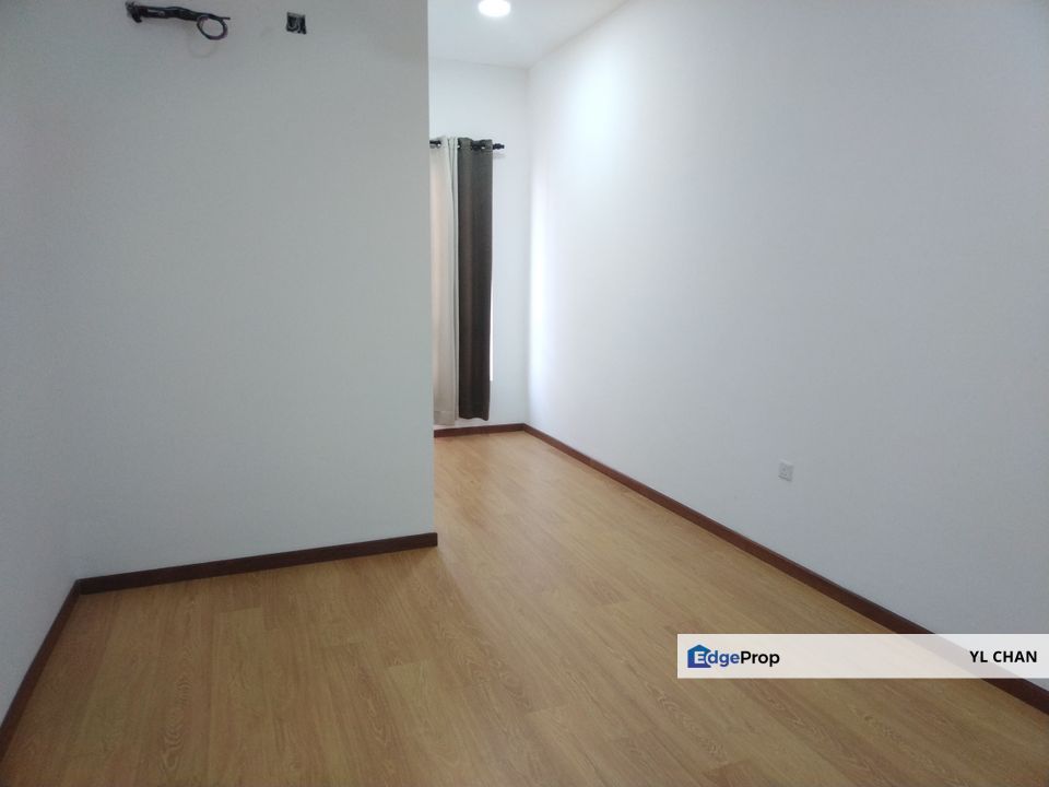 Partially Furnished Hijayu 2 Bandar Sri Sendayan, Negeri Sembilan, Siliau