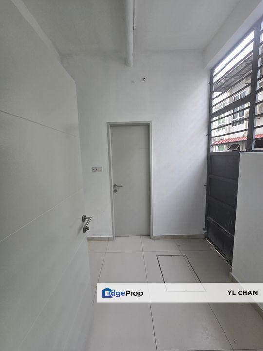 Bandar Sri Sendayan Hijayu 3 Double Storey Intermediate for Sale, Negeri Sembilan, Siliau