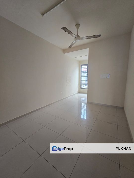 Bandar Sri Sendayan Hijayu 3 Double Storey Intermediate for Sale, Negeri Sembilan, Siliau