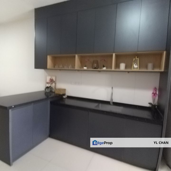 Partially Furnished Bandar Sri Sendayan Double Storey House for Rent, Negeri Sembilan, Seremban