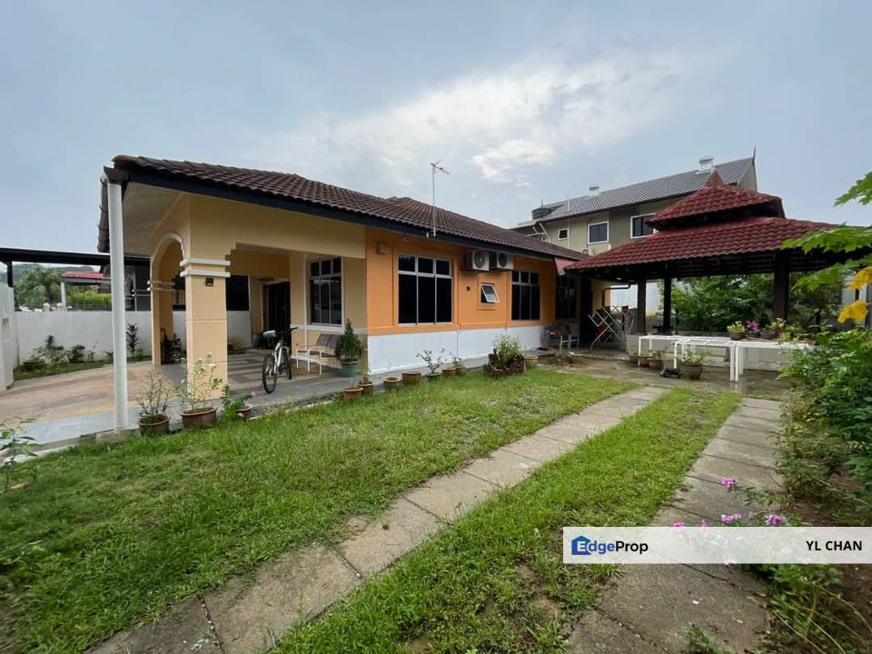 Kota Warisan Semi-D Fully Furnished Single Storey For Sale, Selangor, Sepang