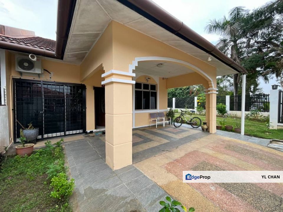 Kota Warisan Semi-D Fully Furnished Single Storey For Sale, Selangor, Sepang