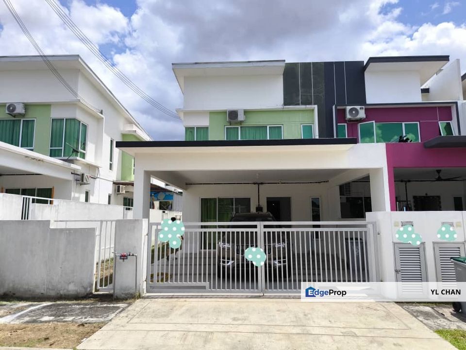 End Lot Bandar Sri Sendayan Double Storey Hijayu 3, Negeri Sembilan, Siliau