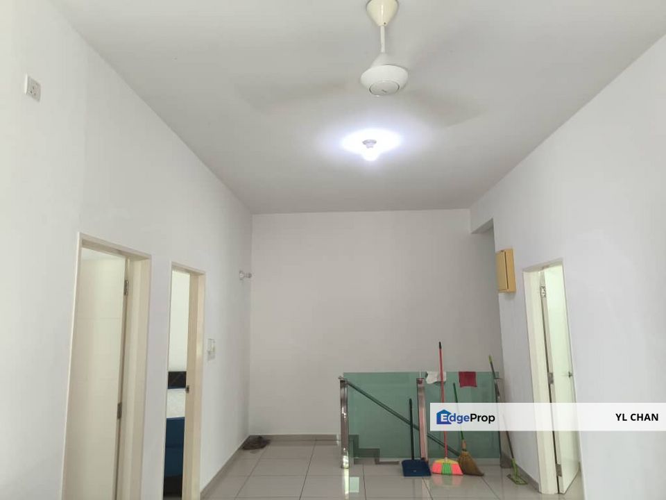 End Lot Bandar Sri Sendayan Double Storey Hijayu 3, Negeri Sembilan, Siliau