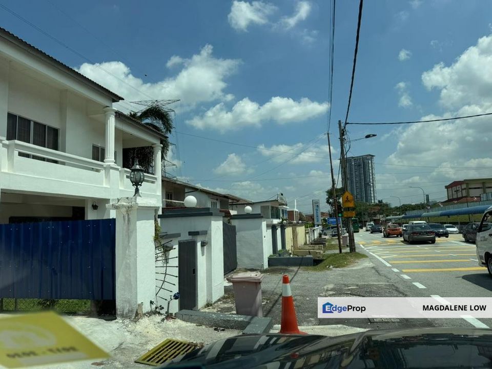 Petaling Jaya 2 storey Bungalow FOR SALE Freehold land, Selangor, Petaling Jaya