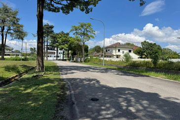 Seksyen 8, Kota Damansara