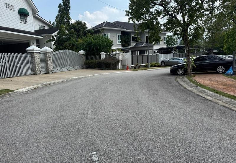 Seksyen 11, Kota Damansara