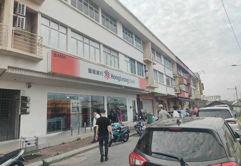 Pusat Perdagangan Seri Kembangan